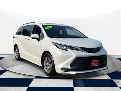 Certified 2023 Toyota Sienna XLE
