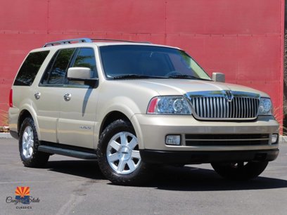 Used 2005 Lincoln Navigator Luxury