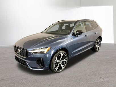 Used 2022 Volvo XC60 T8 R-Design w/ Advanced Package