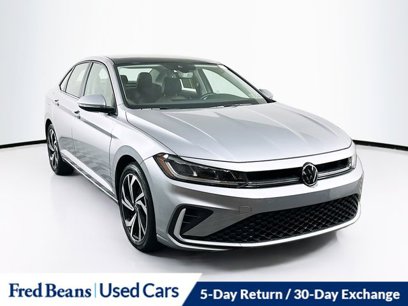 Certified 2025 Volkswagen Jetta SEL