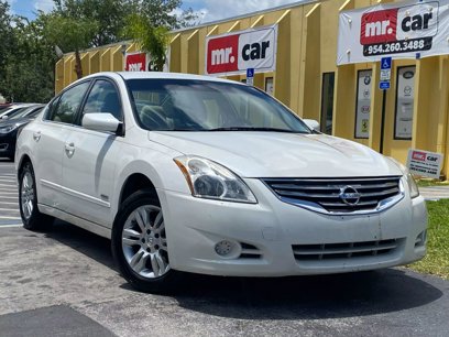 Used 2011 Nissan Altima Hybrid Sedan