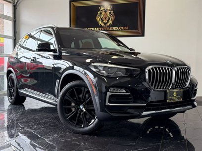 Used 2019 BMW X5 xDrive40i w/ Premium Package 2