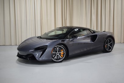 New 2025 McLaren Artura Spider