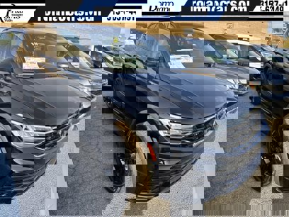 New 2024 Volkswagen Tiguan SE R-Line
