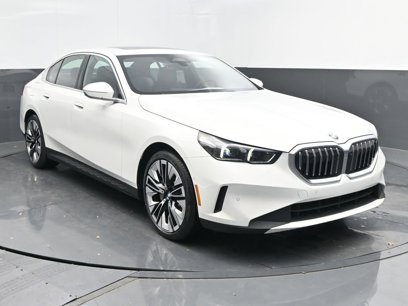 New 2025 BMW 530i w/ Premium Package