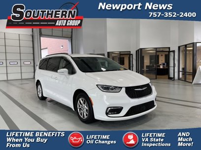 Used 2022 Chrysler Pacifica Touring-L
