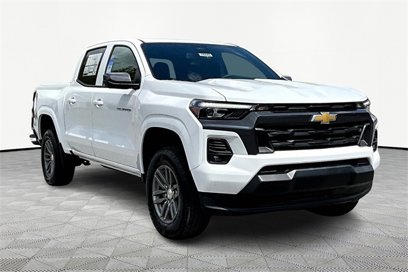 New 2025 Chevrolet Colorado LT w/ LT Convenience Package