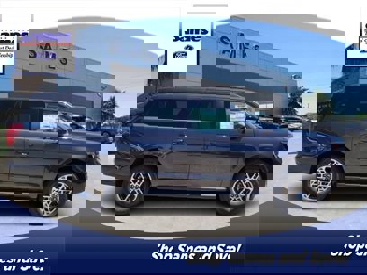 New 2025 Ford Expedition Max Active