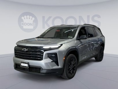 New 2025 Chevrolet Traverse LT w/ Midnight/Sport Edition