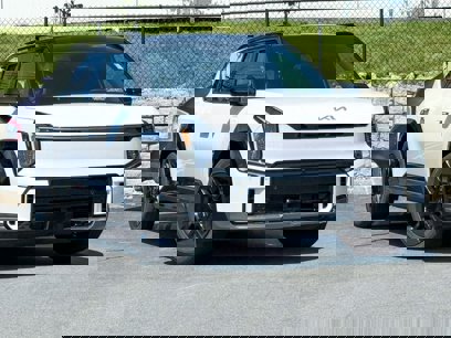 New 2026 Kia EV9 GT-Line