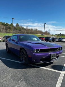 Used 2019 Dodge Challenger SXT w/ Blacktop Package