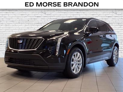 Certified 2022 Cadillac XT4 Luxury w/ Cold Weather Package