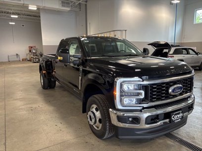New 2025 Ford F350 Lariat