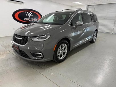 Used 2022 Chrysler Pacifica Limited