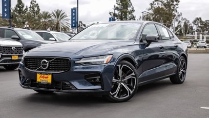 Used 2024 Volvo S60 B5 Core