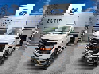 New 2025 Ford F150 XLT w/ Equipment Group 301A Standard