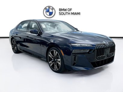 New 2025 BMW 760i xDrive w/ Executive Package