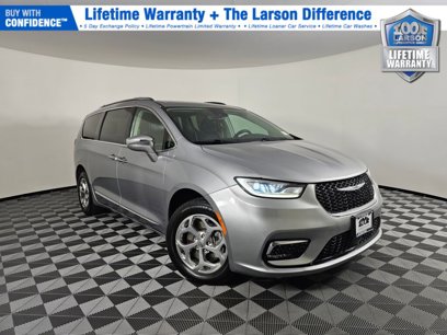 Used 2021 Chrysler Pacifica Limited