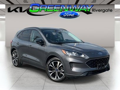 Used 2021 Ford Escape SE w/ SE Sport Appearance Package