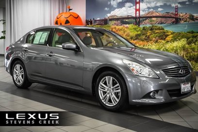 Used 2011 INFINITI G37 Journey w/ Premium Pkg
