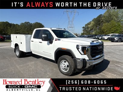 New 2025 GMC Sierra 3500 Pro