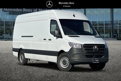 New 2025 Mercedes-Benz Sprinter 2500