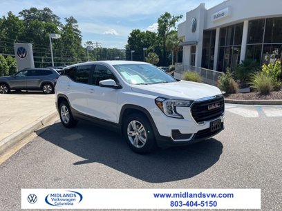 Used 2024 GMC Terrain SLE