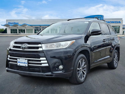 Used 2017 Toyota Highlander XLE