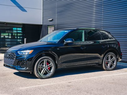 New 2025 Audi Q5 e Premium Plus