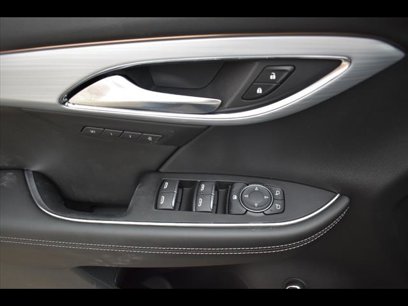 New 2025 Buick Envision Avenir
