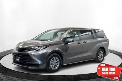 Certified 2022 Toyota Sienna LE