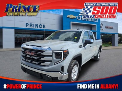New 2025 GMC Sierra 1500 SLE w/ Preferred Package