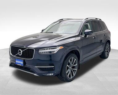 Used 2017 Volvo XC90 T6 Momentum w/ Vision Package