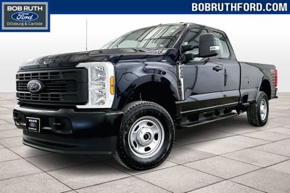 New 2025 Ford F350 XL w/ FX4 Off-Road Package