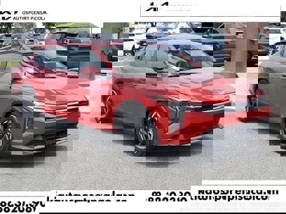 New 2025 Kia K4 EX