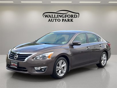 Used 2013 Nissan Altima 2.5 SL w/ Technology Pkg