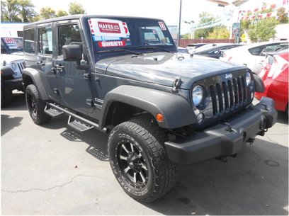 Used 2017 Jeep Wrangler Unlimited Sport w/ Connectivity Group