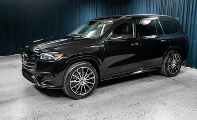 New 2025 Mercedes-Benz GLS 450 4MATIC