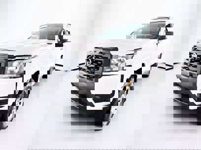 New 2025 Nissan Frontier S