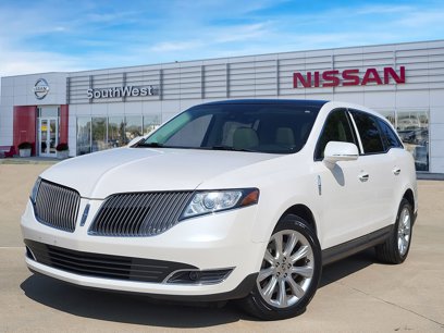 Used 2016 Lincoln MKT FWD