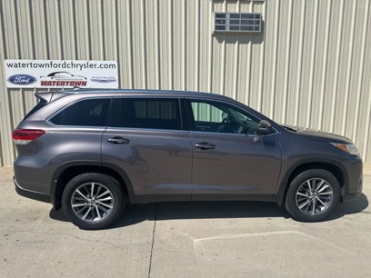 Used 2019 Toyota Highlander XLE