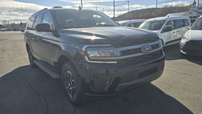 New 2024 Ford Expedition Max XLT