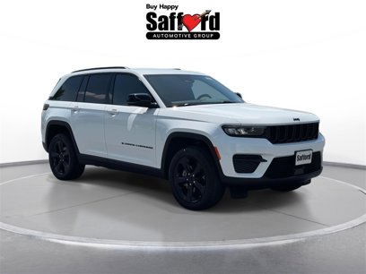Used 2024 Jeep Grand Cherokee Altitude