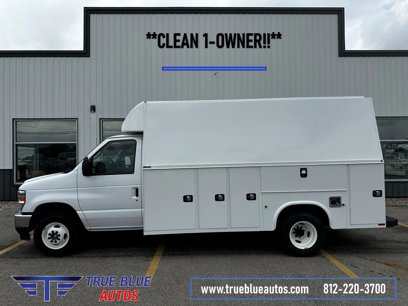 Used 2024 Ford E-450 and Econoline 450 Super Duty w/ Power Windows & Locks Group