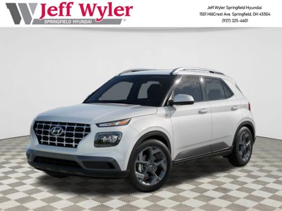 New 2025 Hyundai Venue SEL