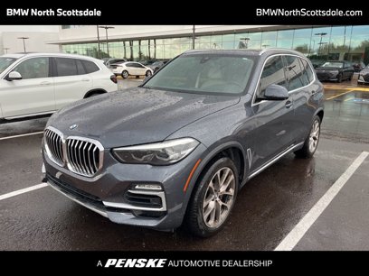 Used 2019 BMW X5 xDrive40i w/ Premium Package 2