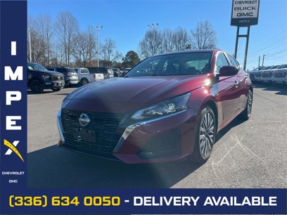 Used 2023 Nissan Altima 2.5 SV w/ SV Premium Package
