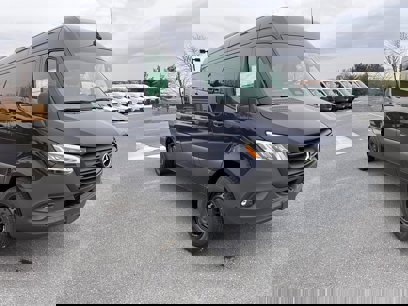 New 2025 Mercedes-Benz Sprinter 2500