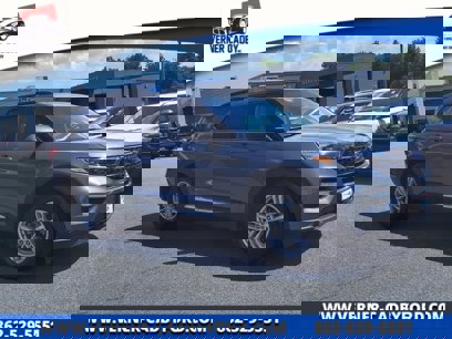Used 2021 Ford Explorer XLT w/ Equipment Group 202A