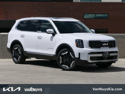 New 2025 Kia Telluride S
